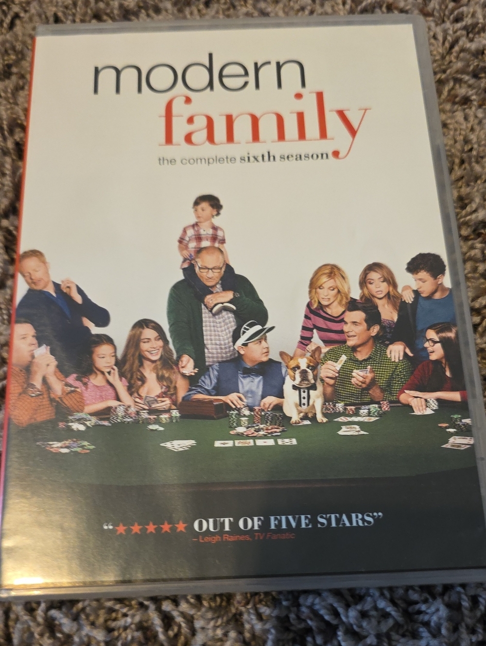 Modern Family: The Complete Sixth Season (White, TV Series DVD)